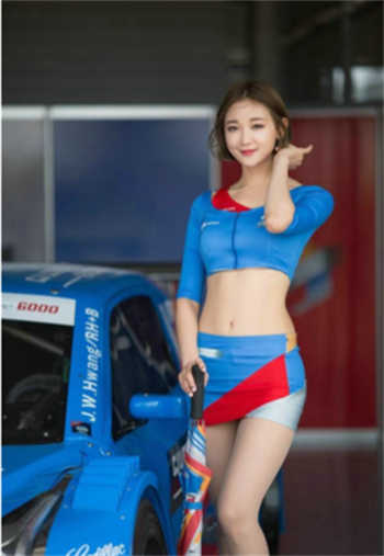 郑靓歆是男是女