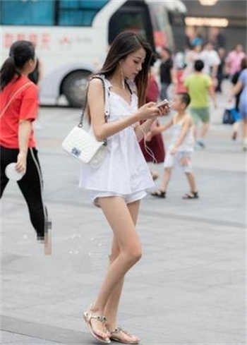 老七和小洁与陈三