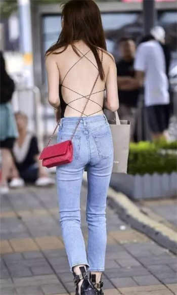 芦苇荡儿试娘云初摇止血