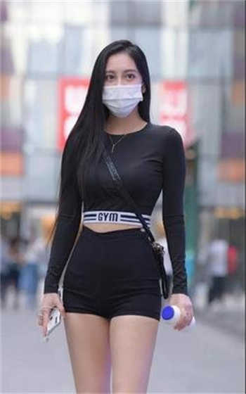林妙可吸烟陪酒照14年