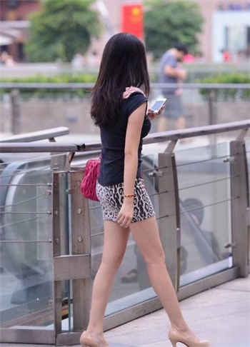 心痛想哭的句子说说