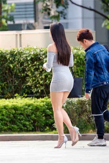 男的女的在一起差差