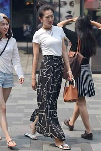 张小凡恶战诛仙八女