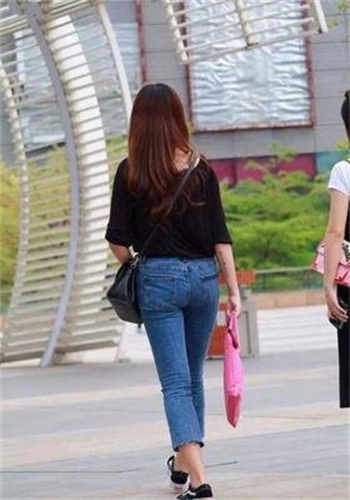 冯提莫整容前照片图片
