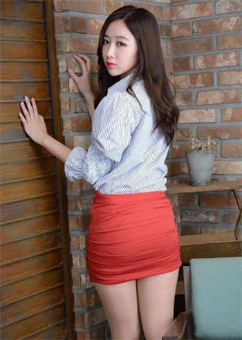 正君跪侍规矩女尊