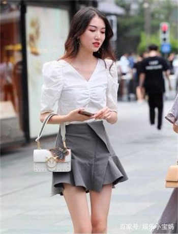 13张麻将98美少女手机版本