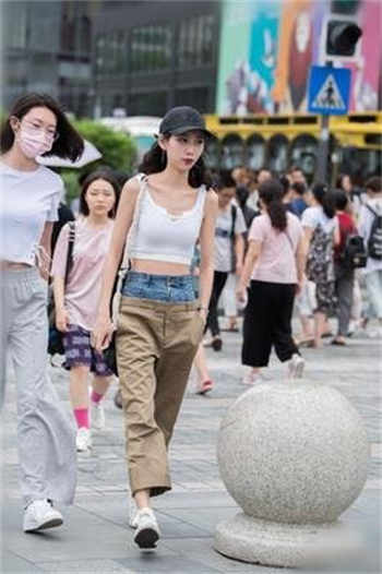 妻子体验死刑女犯游戏