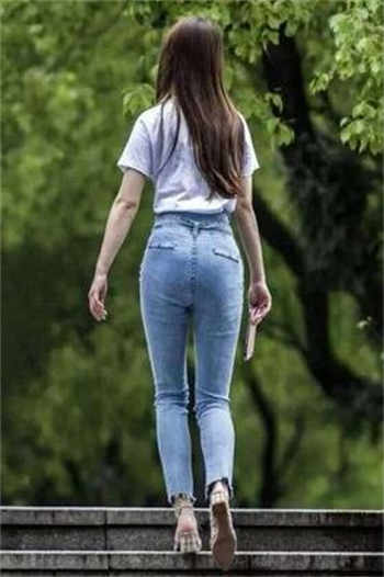 穿越之幻想游戏