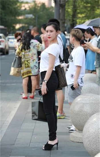 丛林女超人播放源