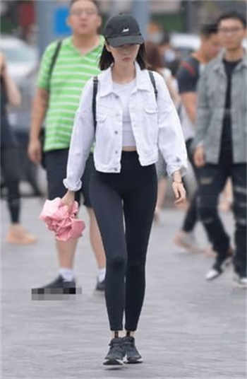 爱情公寓之最强学霸