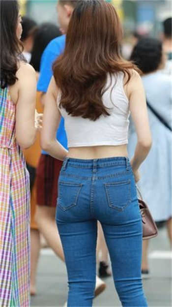 给便秘女友抠大便