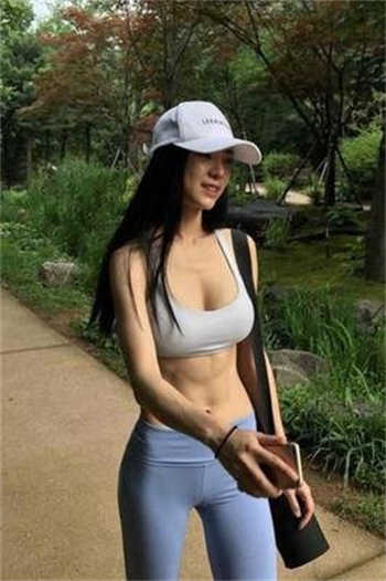 高度近视傻女友小萱5